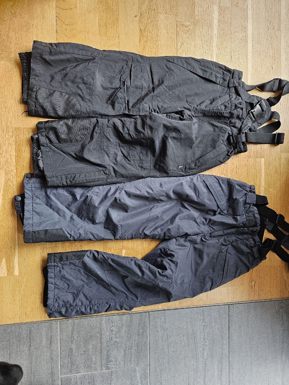 Pantalons: Skihosen 128 – D'occasion à Landquart par scharlachroti
