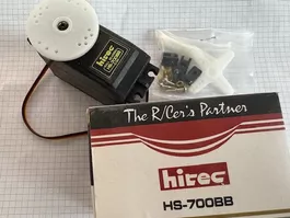 Hitec HS-700BB Servo