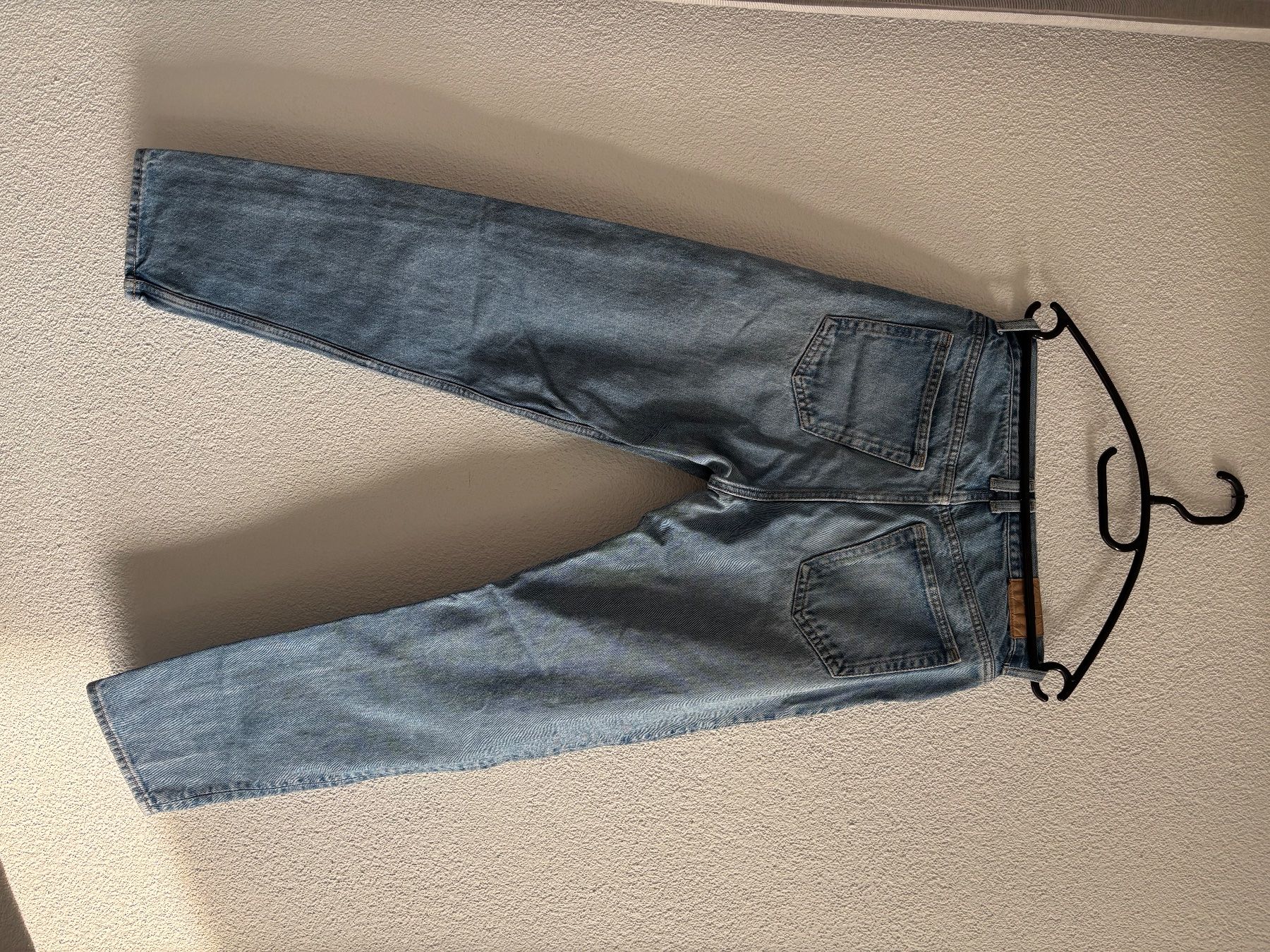 Weekday Jeans: Jeans von Weekday – Gebraucht aus Zürich von BOSTONC