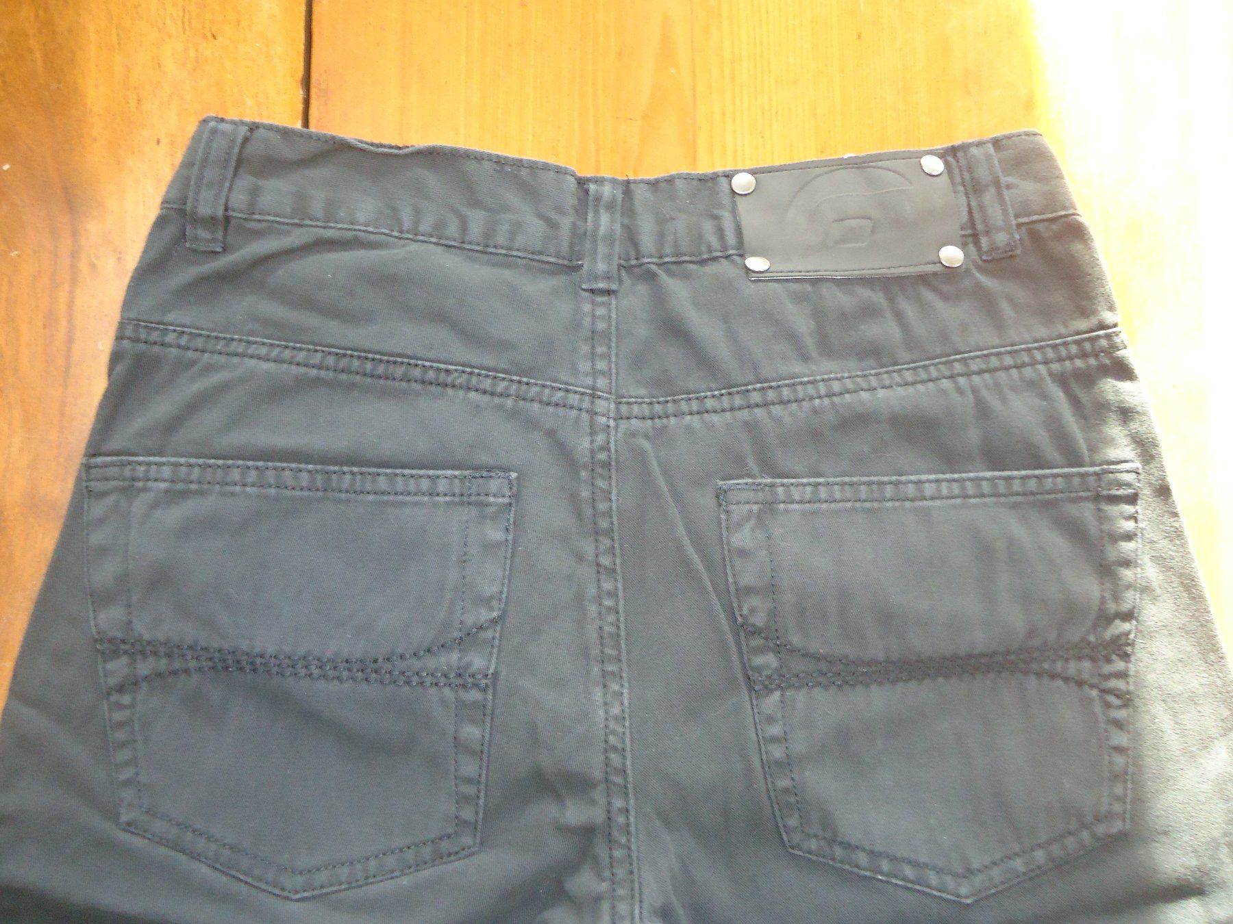 Pantaloni: Pantalon garçon coton noir - 158 - 13 ans – Usato da Vessy venduto da mafabe 3