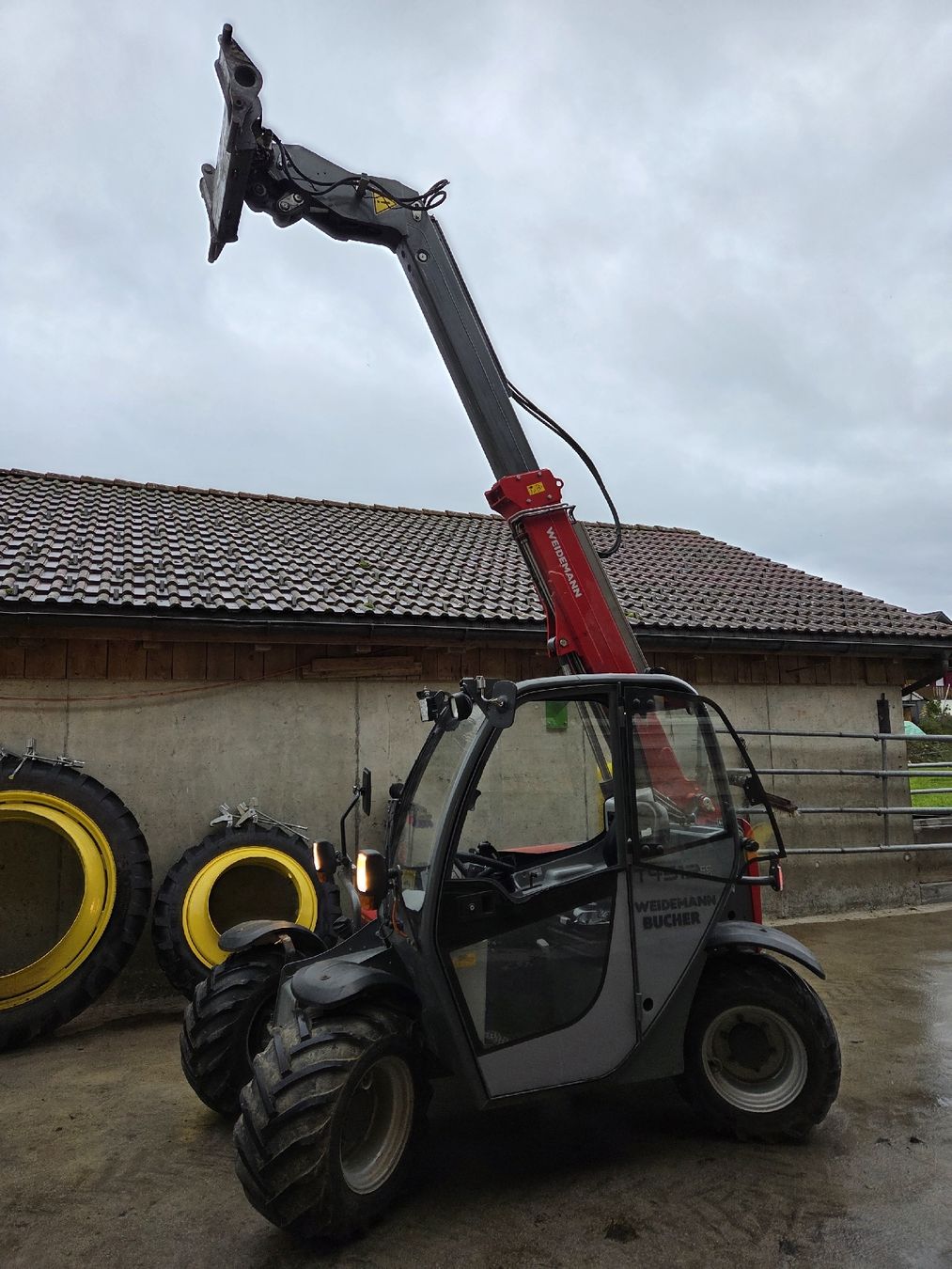 Weidemann Caricatori: Teleskoplader Weidemann 4512 – Usato da Unteriberg venduto da Prinz011 1
