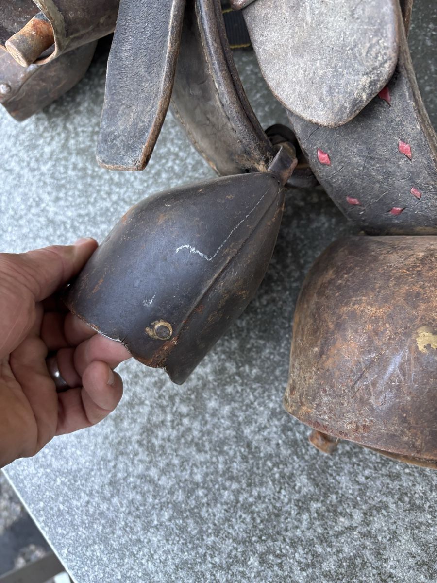 Cloches & sonnailles: 6 Weideschellen – D'occasion à Schangnau par Roseggli82 4