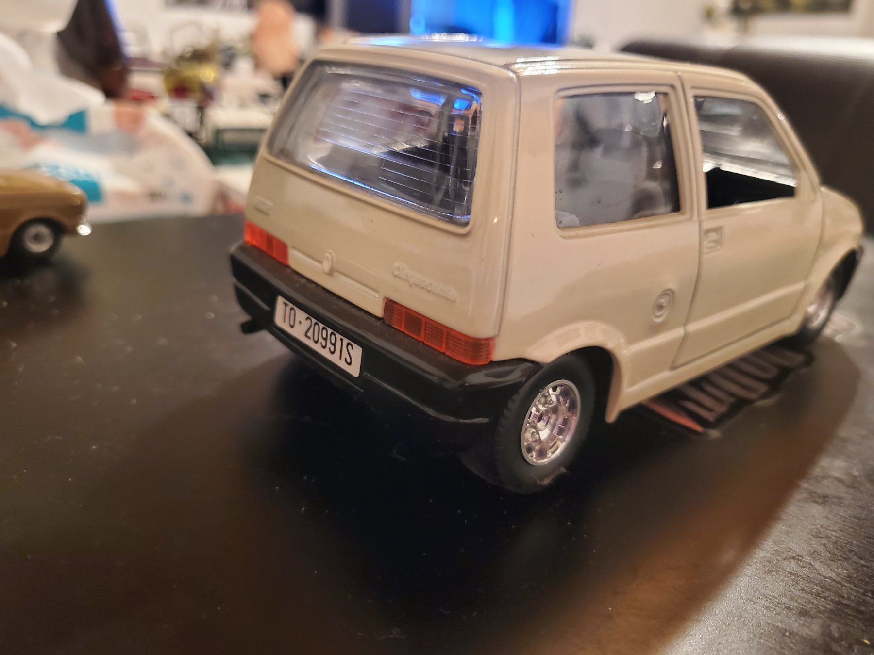Bburago Modellautos: Fiat 500 Bburago 1:24 – Neu (gemäss Beschreibung) aus Balsthal von redcarpet 1