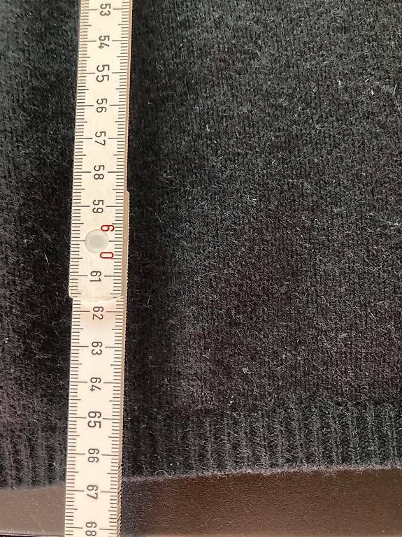 Maglioni & Felpe: Ärmelloser Pullover von Loulou Studio – Usato da Zürich venduto da rundeshaus1 3