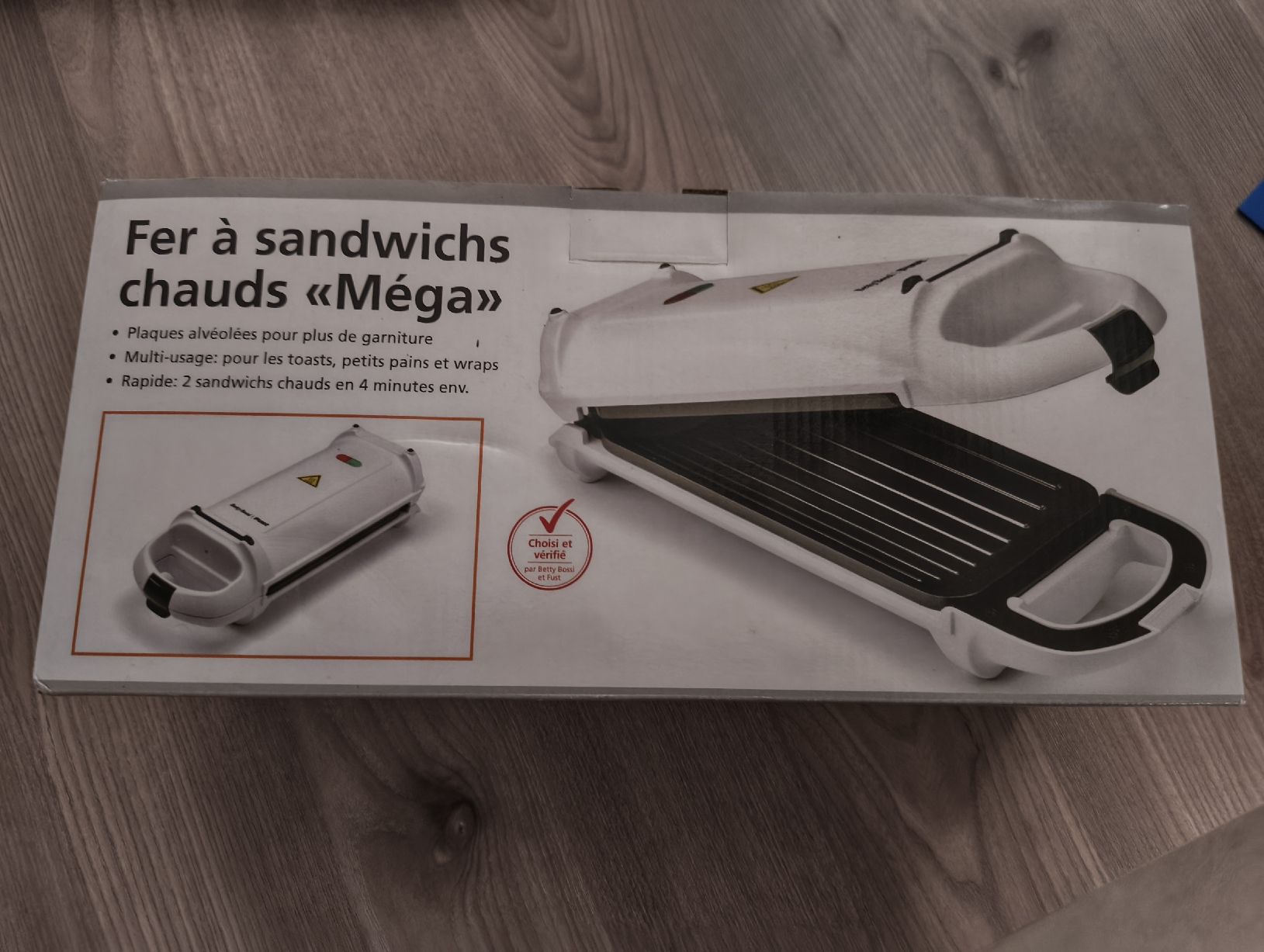 Betty Bossi Elettrodomestici da cucina: Betty bossi Sandwich-Grill – Nuovo e nell'imballaggio originale da Würenlingen venduto da Saphiiira