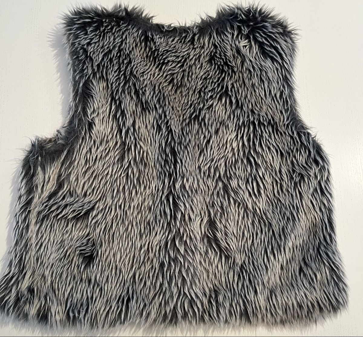 Sonstige Mädchenkleider: Mädchen Gilet Gr. 140 – Neu (gemäss Beschreibung) aus Hünenberg See von spartakus02 1