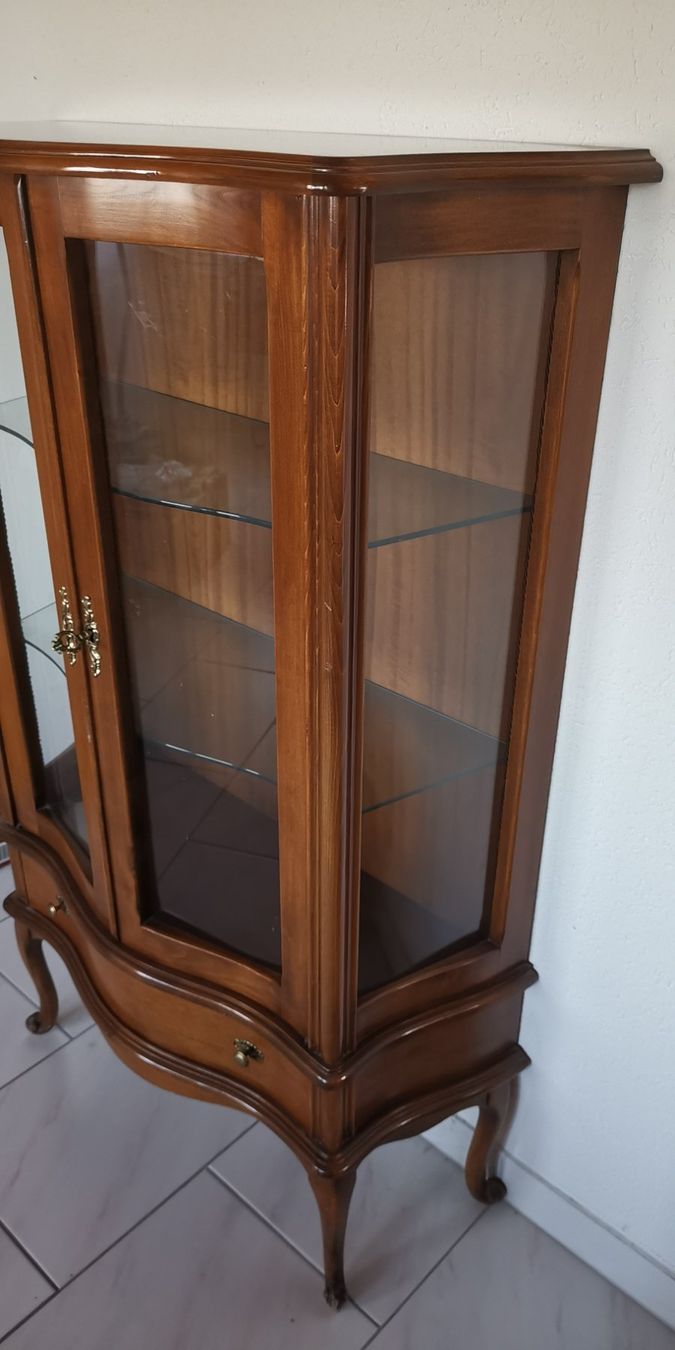Set di tavolo e panche: SELVA Vitrine, Tisch, 6 Stühle – Usato da Hausen AG venduto da inf_c5y7 1