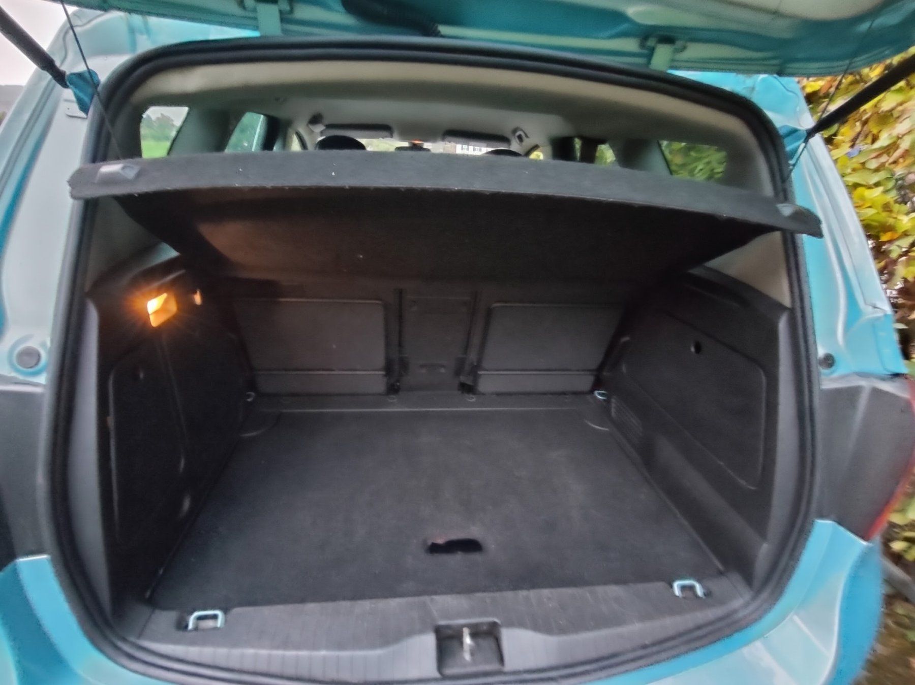 Opel Autos: Opel Meriva 1.4 – Gebraucht aus Weinfelden von vin_fvs6 8