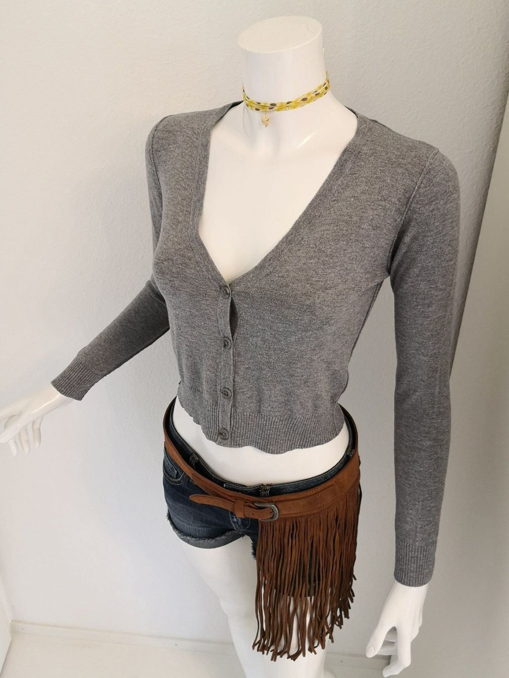 Mango Giacche: 🤩MANGO STRICK-JACKE GRAU KURZ NEU – Nuovo (secondo la descrizione) da Olten venduto da Naja-Twins-Twins 3
