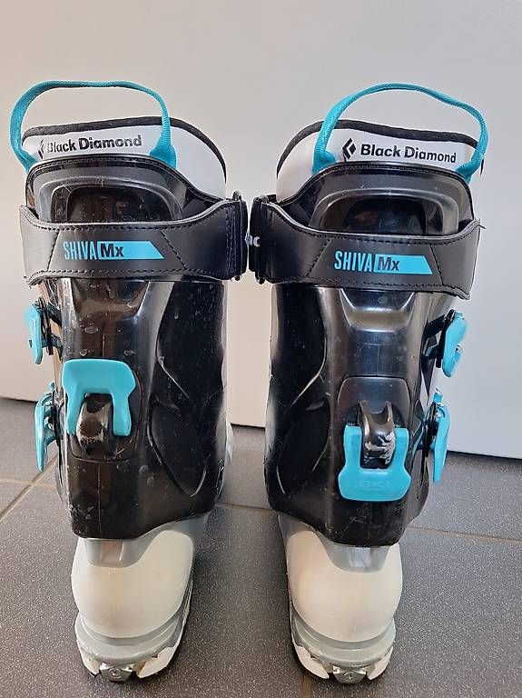 Black Diamond Scarpe da donna: Tourenskischuhe Black Diamond 26.5 – Usato da Steffisburg venduto da Nevaio 1