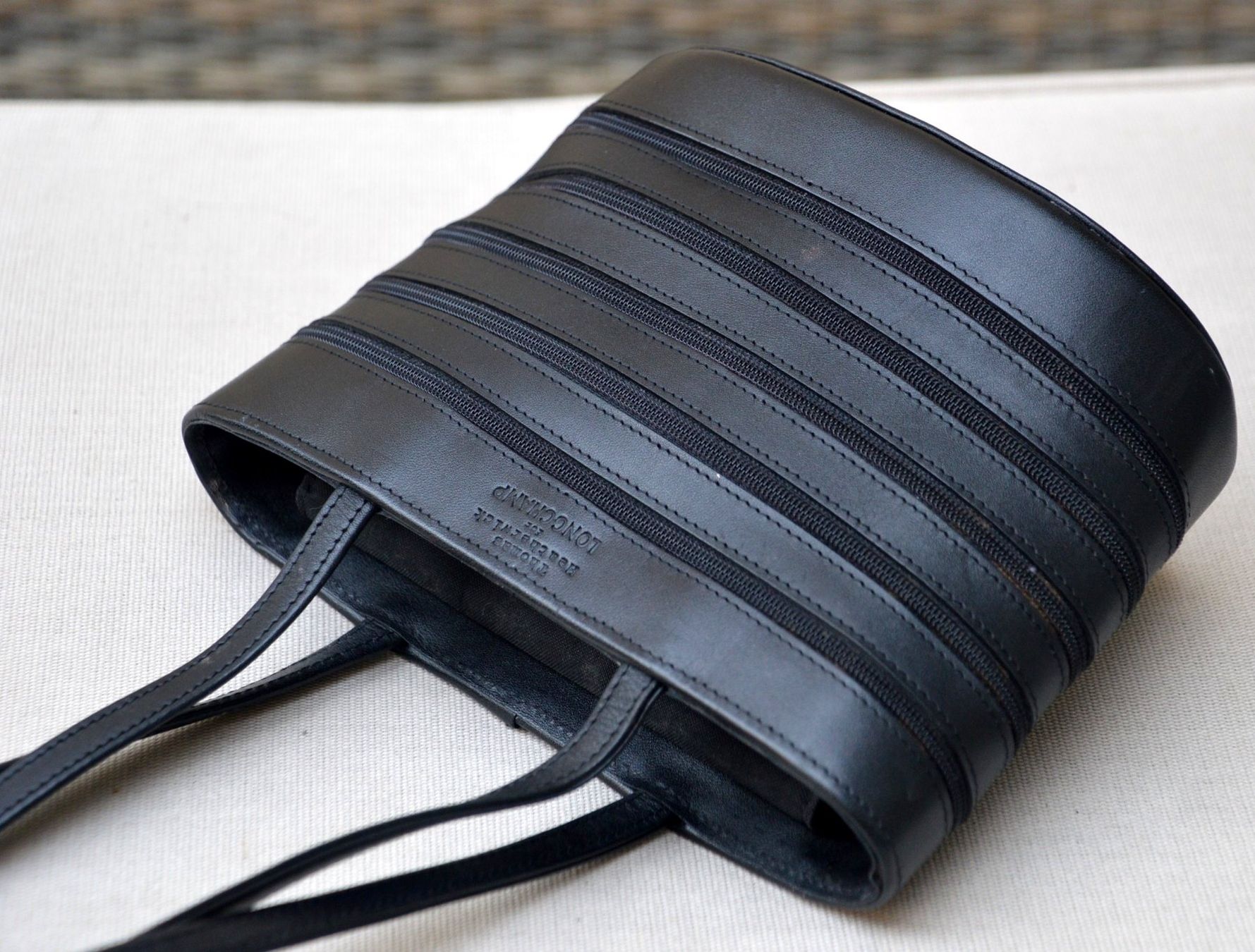 Longchamp Taschen für Damen: Tasche / Sac Longchamp Thomas Heatherwick – Gebraucht aus Collonges von Auganien 6