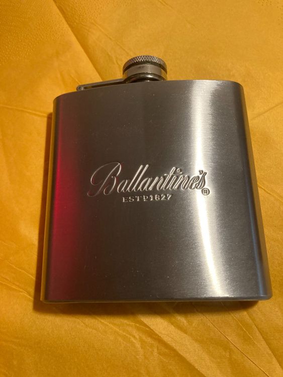 Flachmann Aus Edelstahl Mit PU-Leder-Hülle – Aufschrift 'Trust Me I'm A Witch', 170 Ml, Hellbraun – Perfekt Für Unterwegs