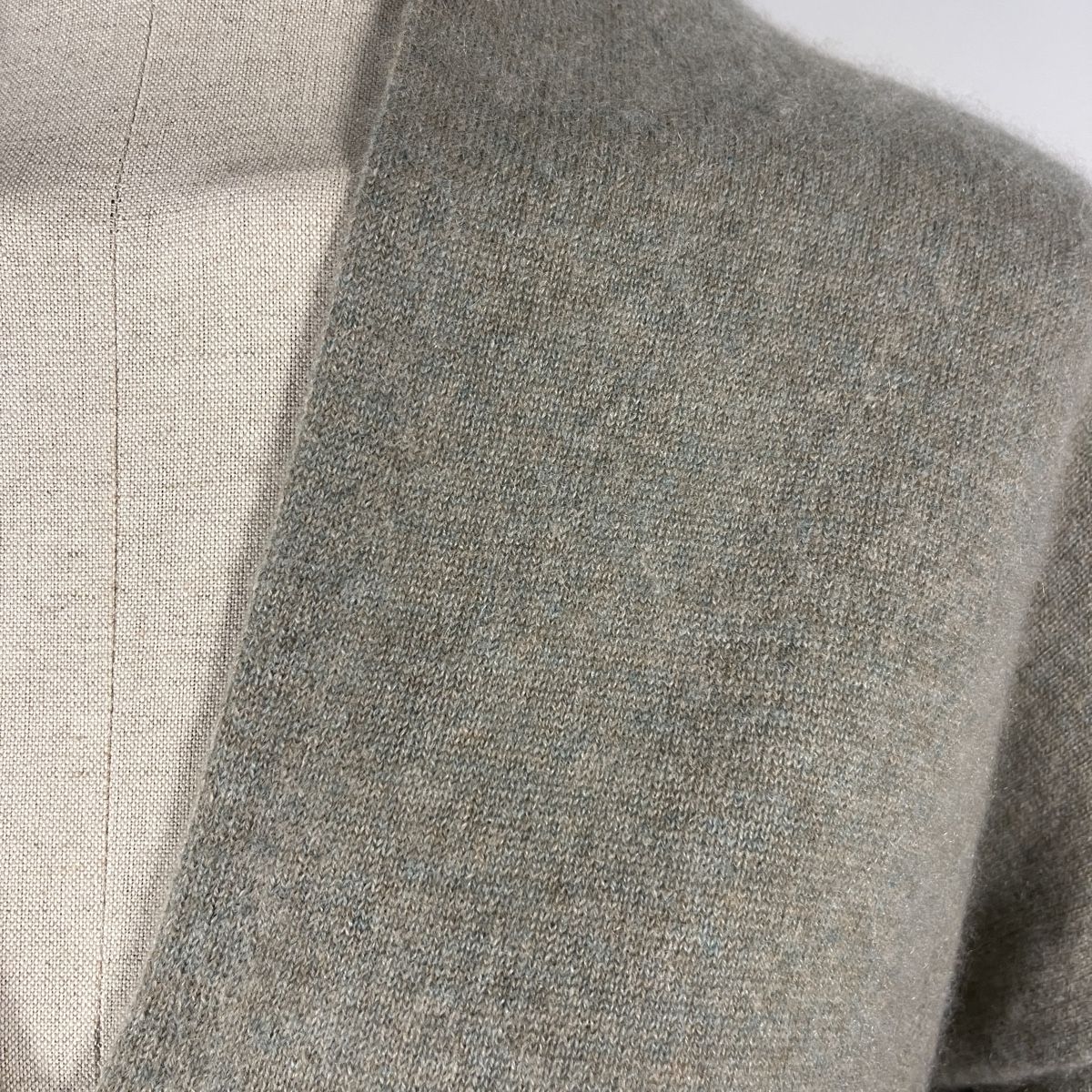 Hemisphere Maglioni & Felpe: HEMISPHERE Cashmere Cardigan – Nuovo (secondo la descrizione) da Emmen venduto da Avviivva_Com2023 3