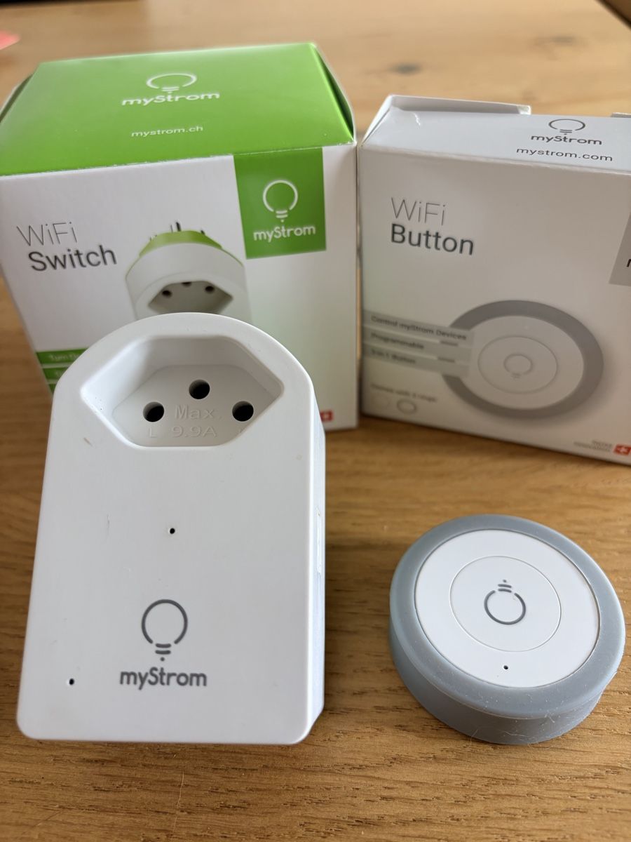 myStrom Fiches d'alim.: myStrom WiFi Switch und Button – D'occasion à Gossau SG par happyhour77
