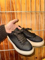 Schwarze Sneaker von Alexander McQueen, Grösse 38
