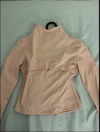 Veste de sport Lululemon rose pâle taille unique