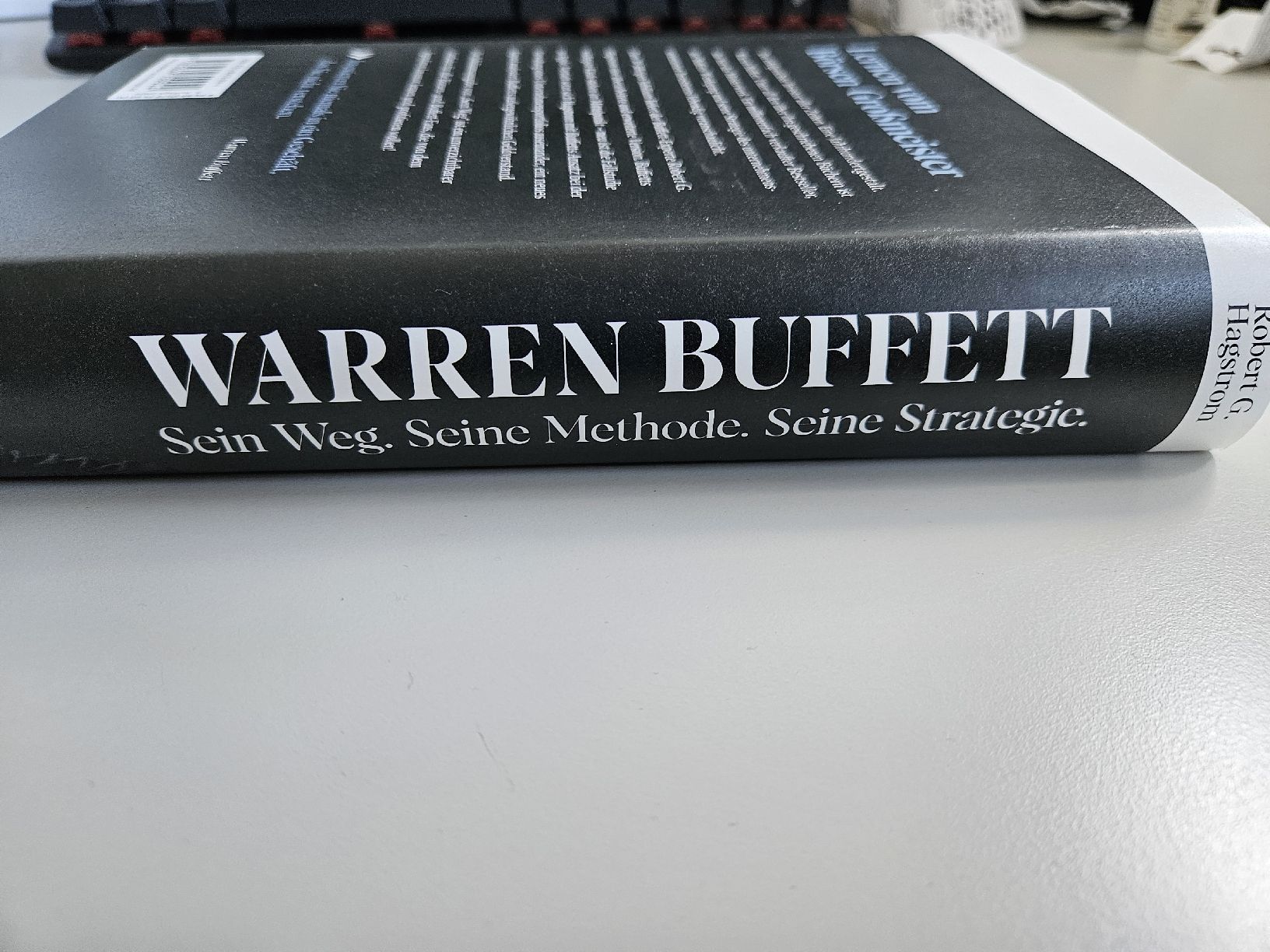 Libri: Robert G. Hagstrom - Warren Buffett (Biographie) – Nuovo (secondo la descrizione) da Bern venduto da ves_2vjv 2
