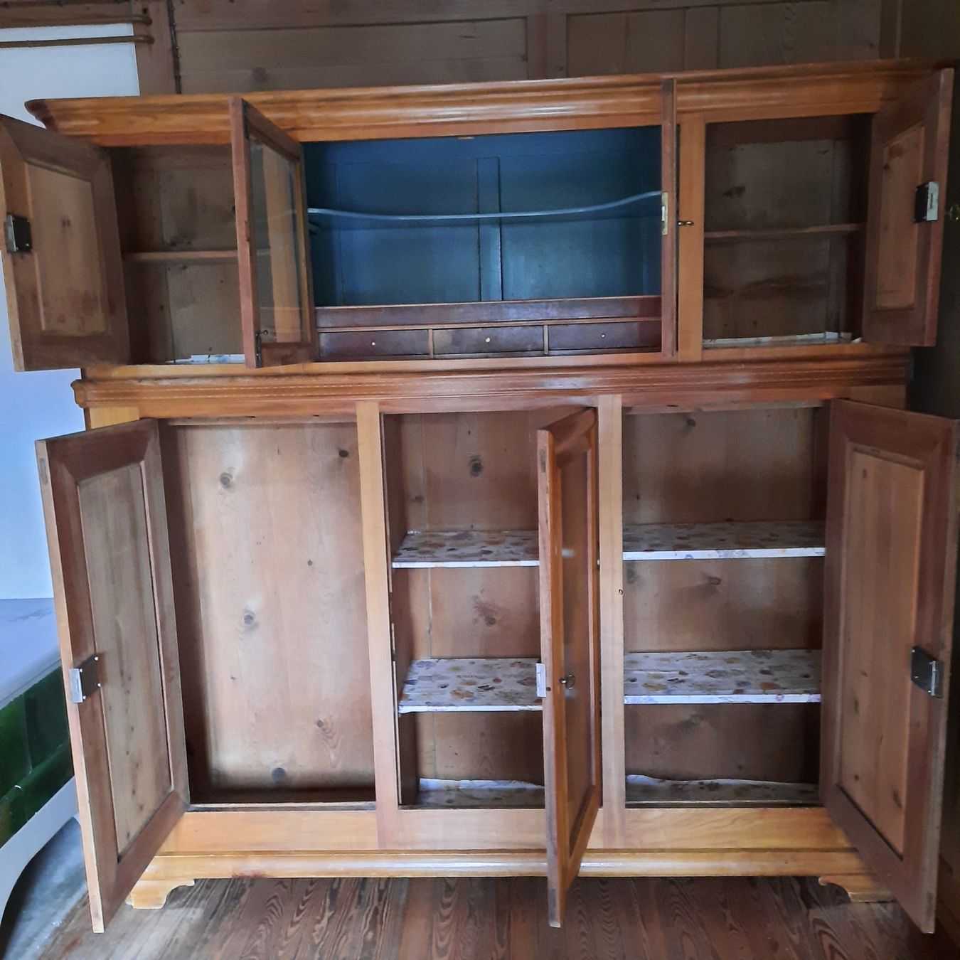 Credenze: Antiker Schrank, Buffet – Usato da Niederwangen BE venduto da ulr_lp22 1