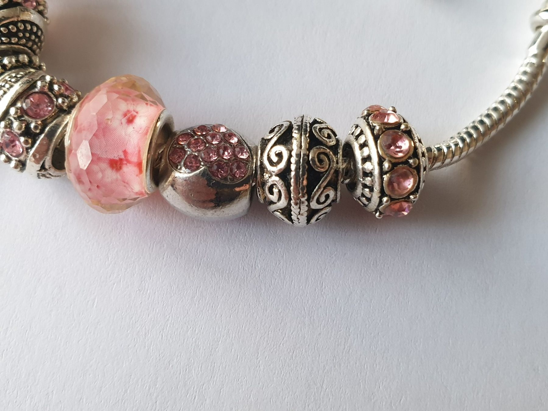 Bracciali & Braccialetti: Armkette rosa Modeschmuck – Usato da Mörschwil venduto da spirspi 4