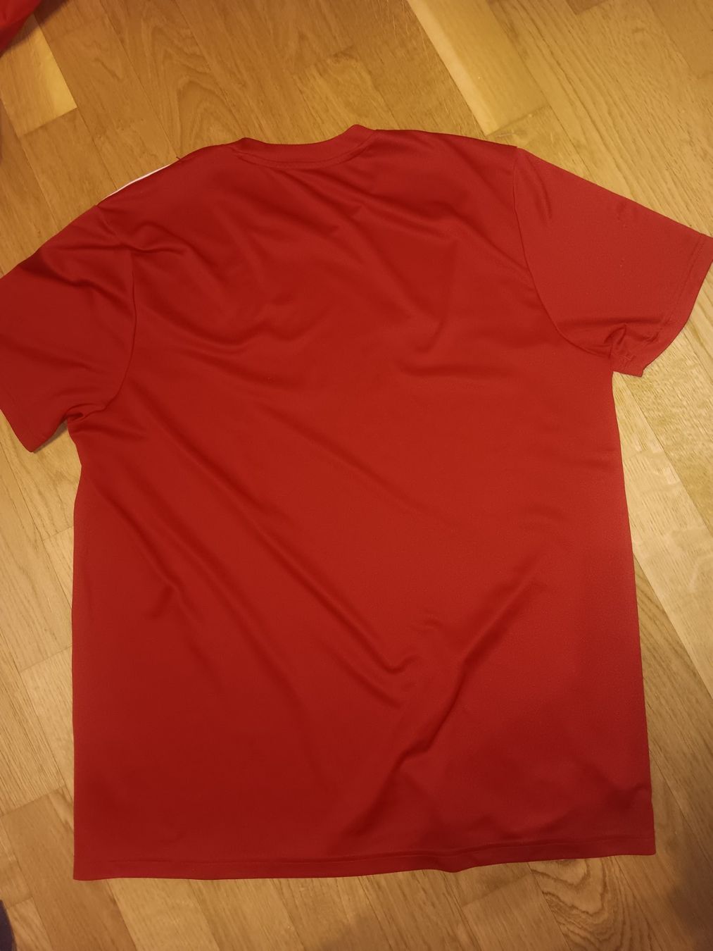 Adidas T-shirt: Trainings Adidas Shirt ,Gr L – Usato da Oftringen venduto da joa_bbm2 2