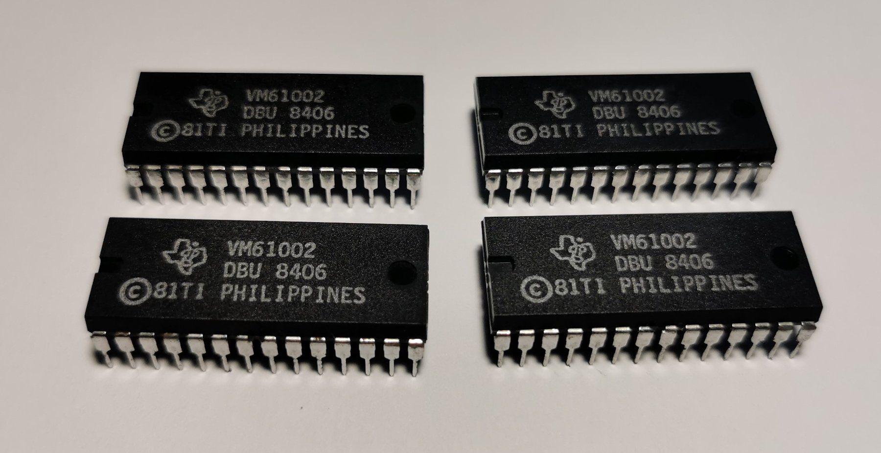 Texas Instruments Elektronikbauteile: VM61002 CHIP – Neu (gemäss Beschreibung) aus Oberwangen b. Bern von Vittorio0