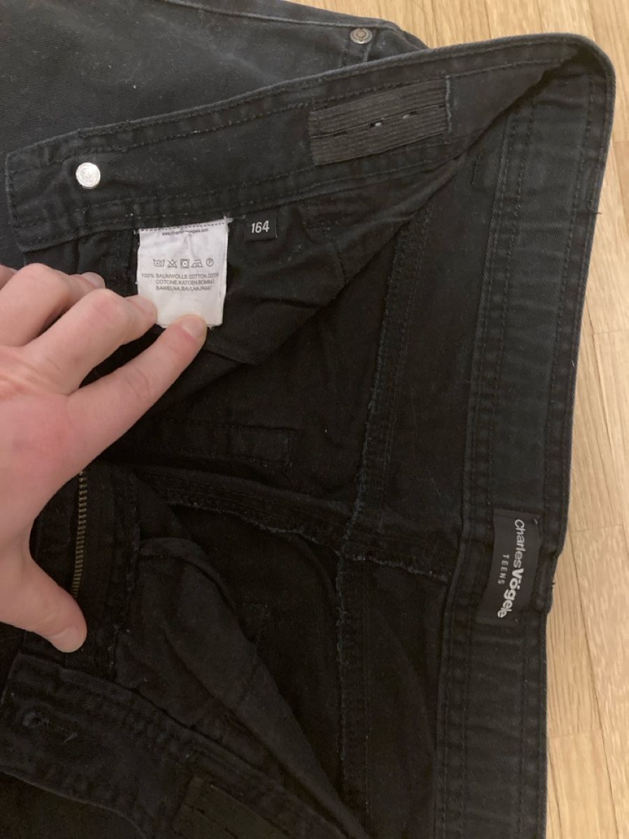 Pantaloni: Schwarze Hose – Usato da Urtenen-Schönbühl venduto da alessibas 3