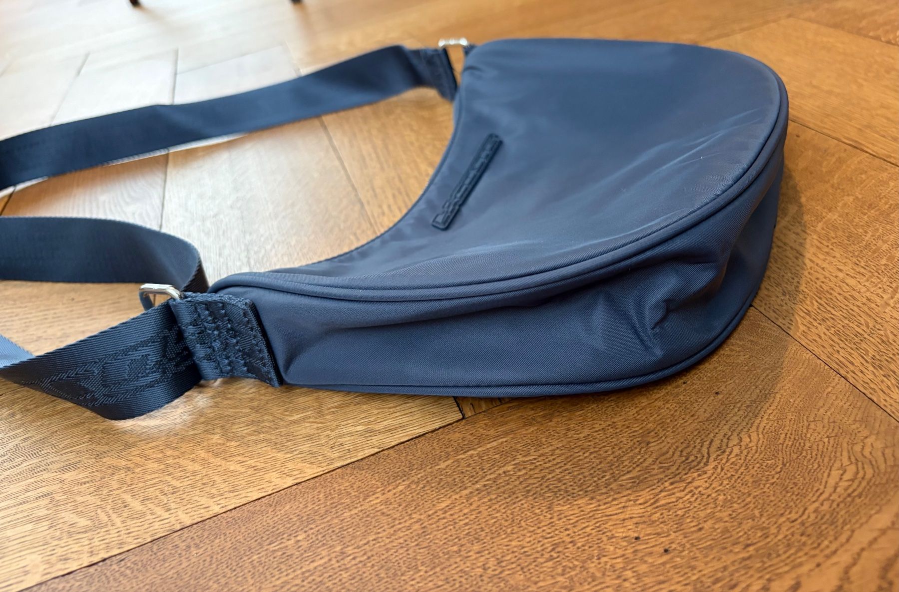 Lacoste Taschen für Damen: Lacoste Tasche blau – Gebraucht aus Winterthur von mapehape 1