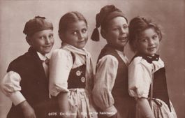 En Suisse Ses petits habitants N° 6676