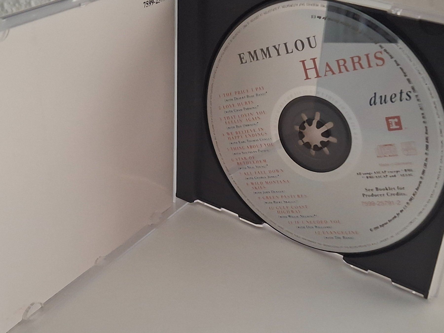 CD: CD Emmylou Harris -  Duets 🤠 – Usato da Aarberg venduto da Jackup1 2