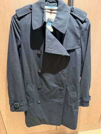 Classic Timeless Womens Black Burberry Trenchcoat Gr 38