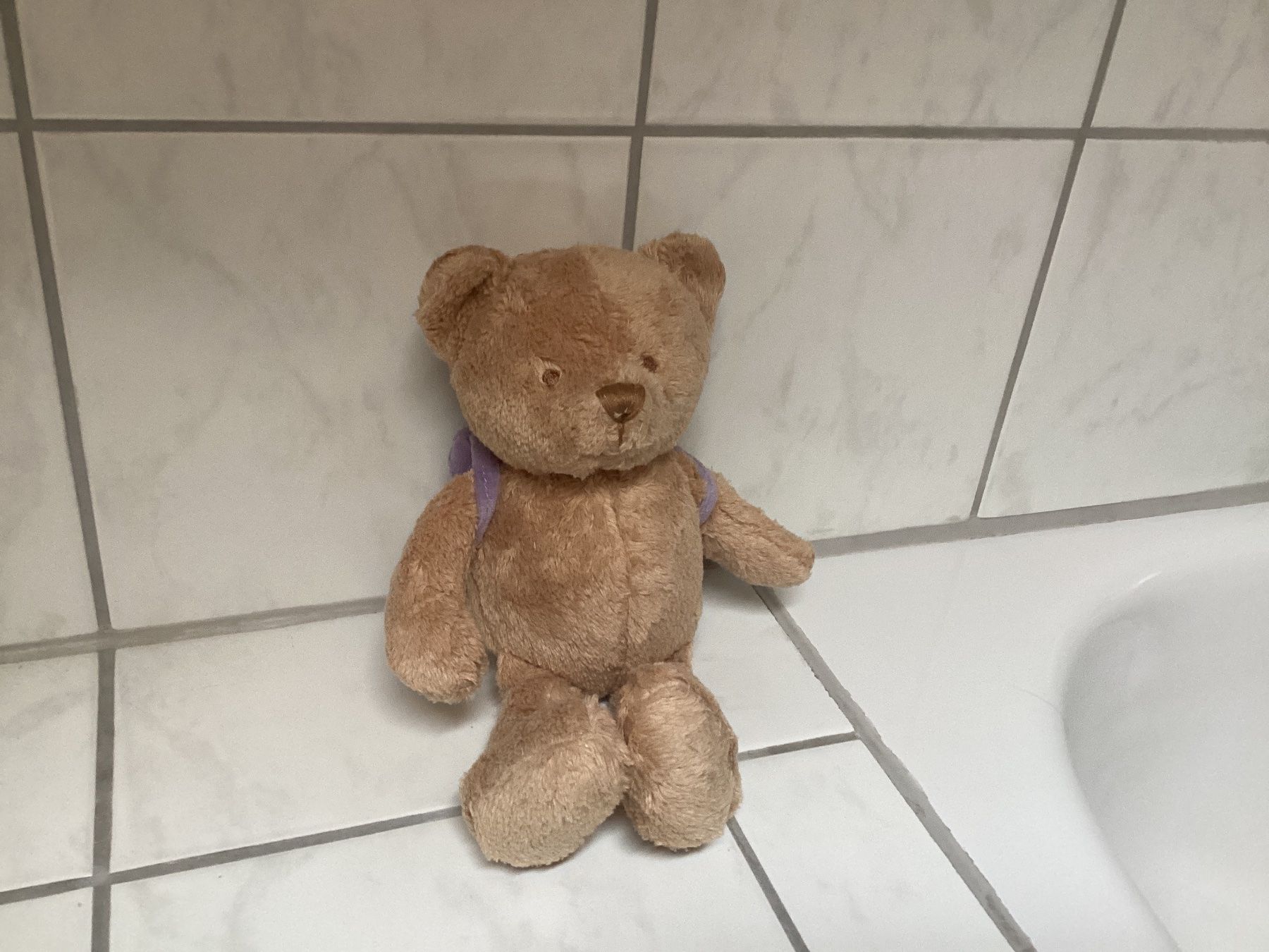 Spielzeuge: Süsser Teddybär "Oso Explorador" neuwertig – Neu und originalverpackt aus Lyss von Nigudasschaf
