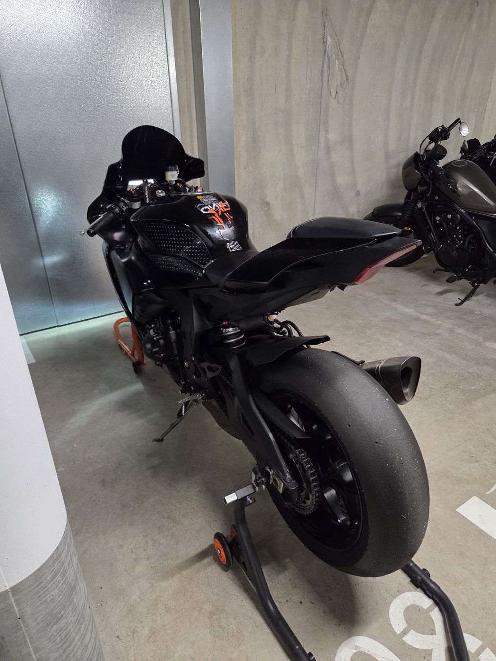 Yamaha Strasse: Yamaha YZF-R1 – Gebraucht aus Oberdiessbach von R1.MK4 3