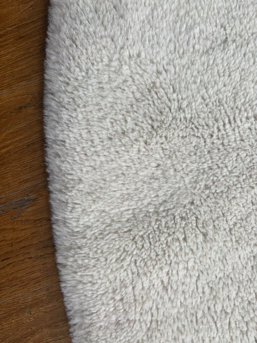 Tapis: Runder Teppich weiss flauschig – D'occasion à Sargans par el_-_ga 2