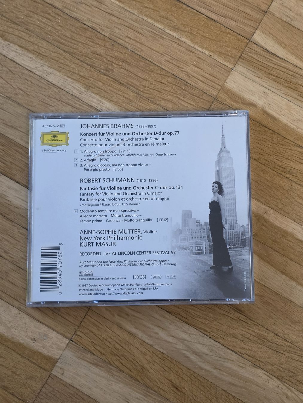 CD: CD: Anne-Sophie Mutter spielt Brahms & Schumann Violinkonzer – Usato da Aesch BL venduto da immon 1