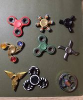 9 Fidget Spinner Set (6× Metall, 3× Plastik)