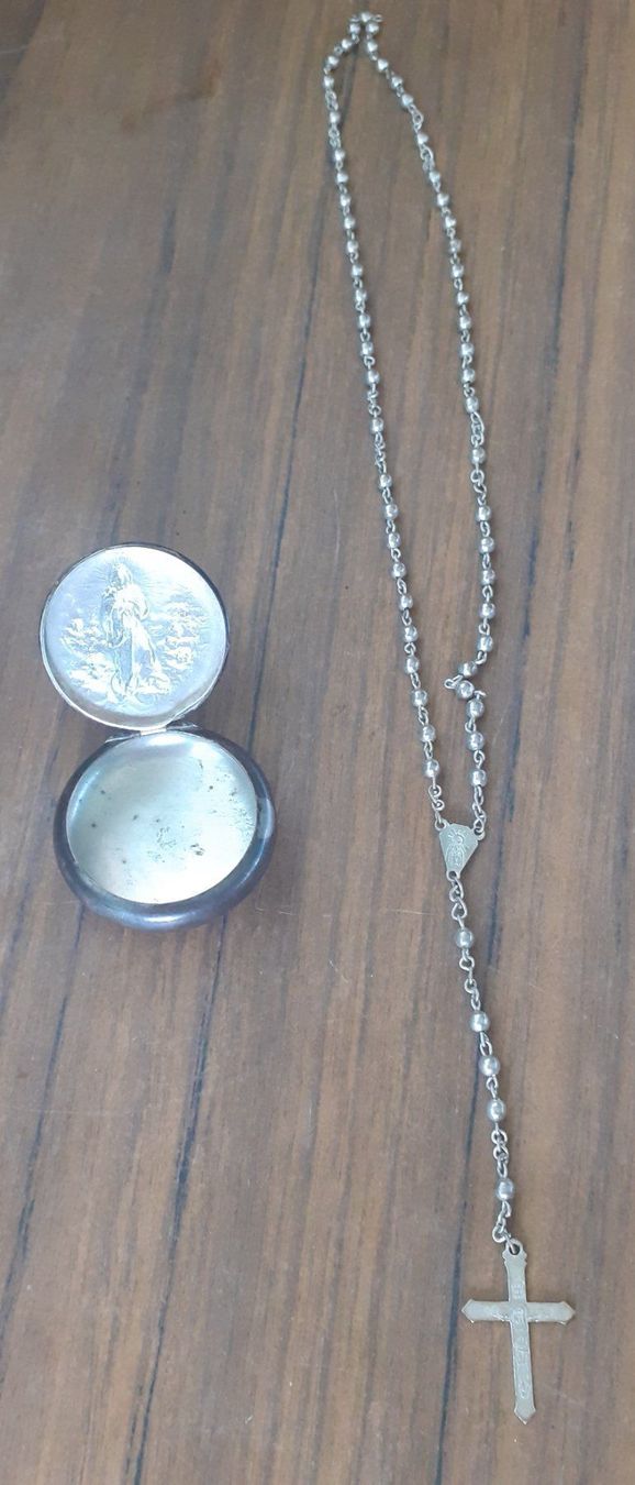 Altri gioielli: Rosenkranz antik mit Schatulle – Usato da Mörschwil venduto da antiksalon21 6