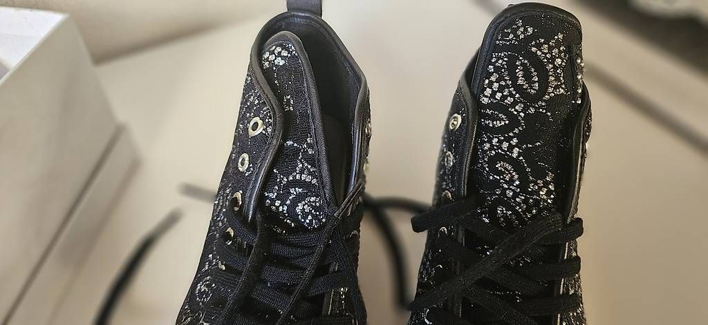 Scarpe da donna: Guess Sneakers  – Usato da Subingen venduto da BlueAngel25 1