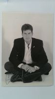 Charlie Sheen - Original Autogramm auf Foto in s/w