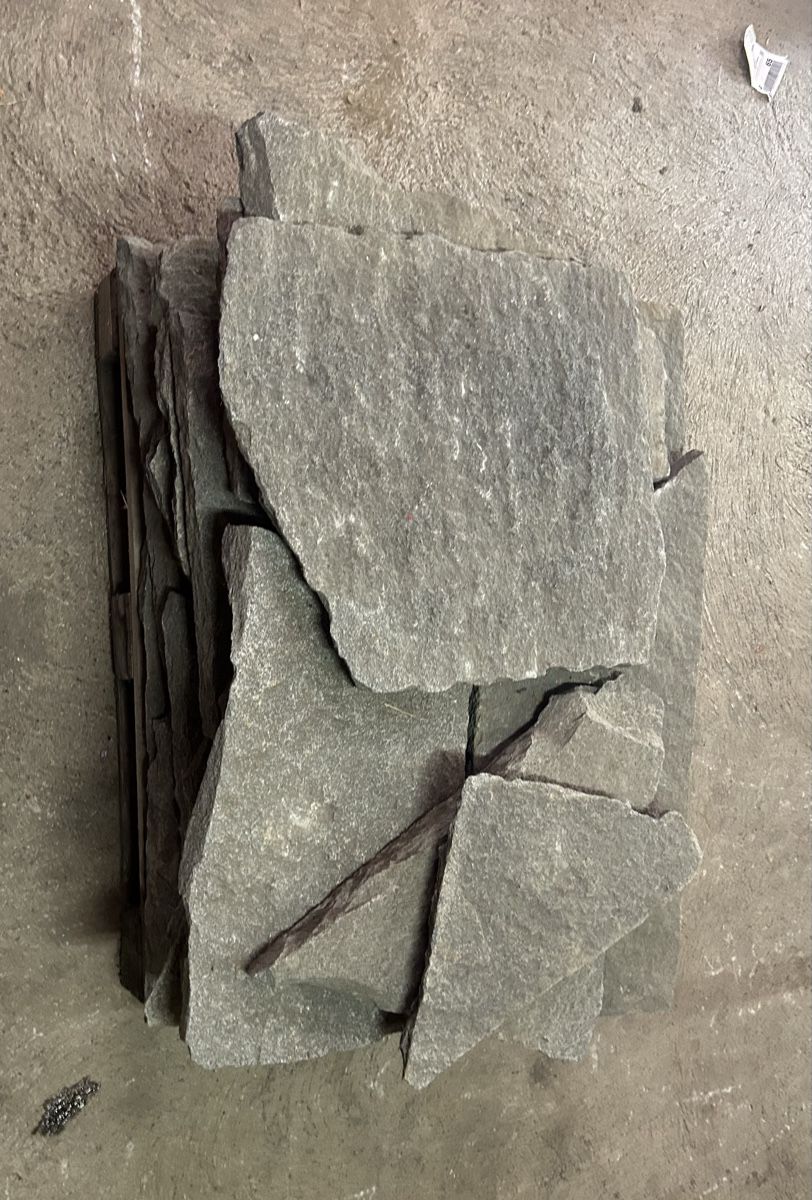 Rivestimenti per pavimenti: Formwilde Granitplatten / Natursteinplatten / Gartenplatten – Usato da Goldingen venduto da sutej2 2