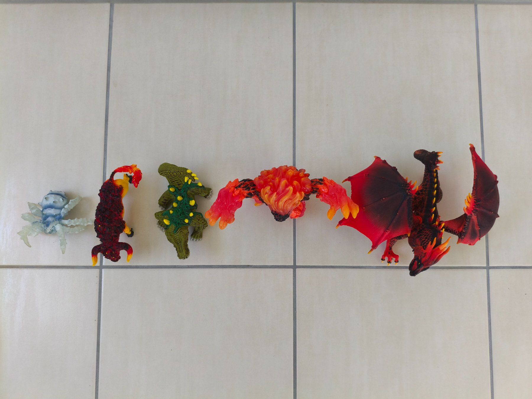 Schleich Giocattoli: Schleich Eldrador Creatures Set 5 Figuren - guter Zustand – Usato da Sursee venduto da benzo02 2