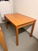 Bürotisch mit Schublade