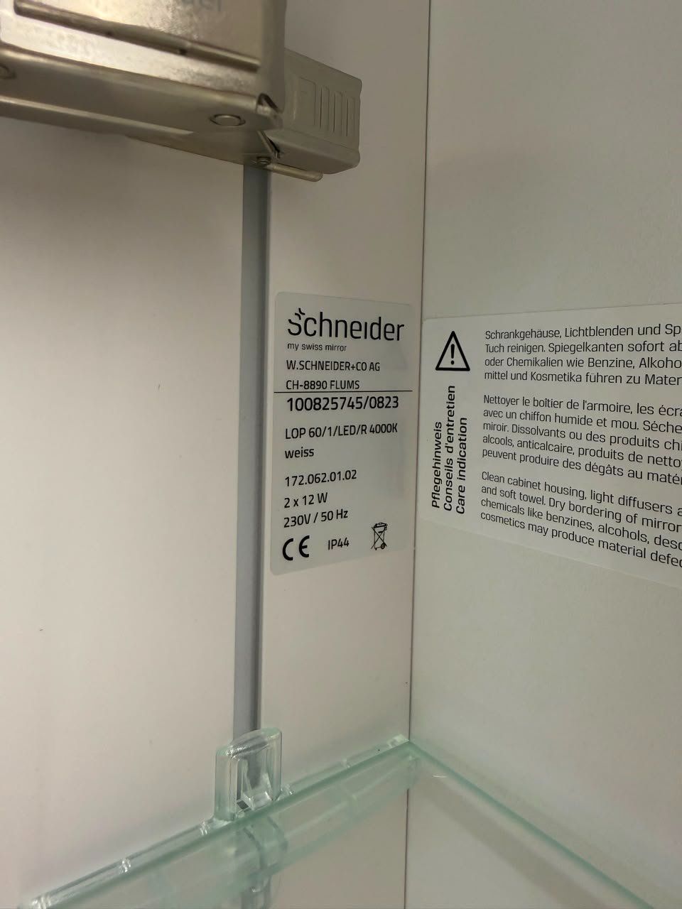Schneider Spiegelschränke: Spiegelschrank Schneider Low plus – Neu und originalverpackt aus Vaduz von OHT_9490 4