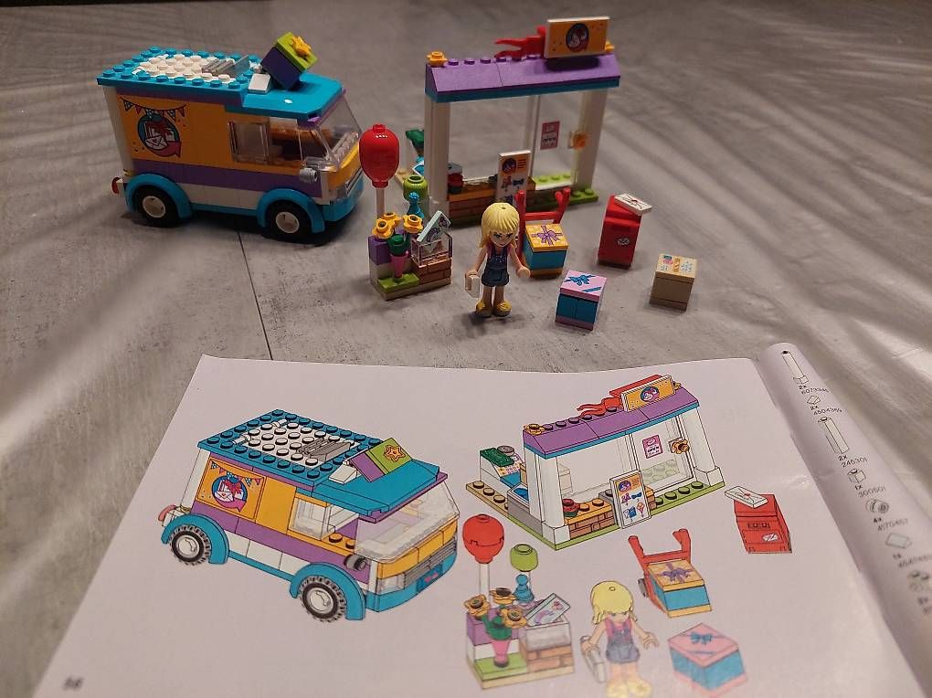 Giocattoli: 3 Lego Sets  - Friends und Junior – Usato da Utzenstorf venduto da MvHagen 2