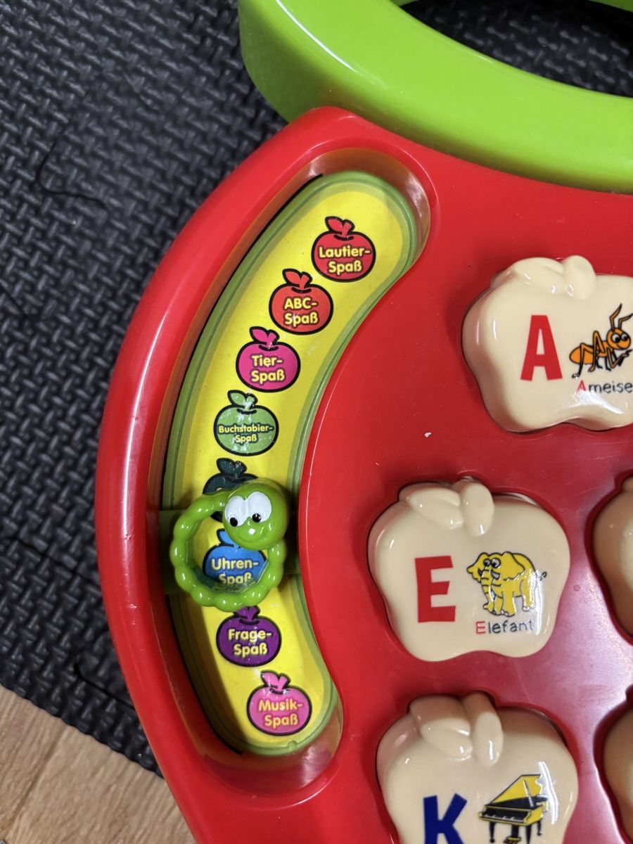 Vtech Spielzeuge: Apfel von Vtech – Gebraucht aus Nussbaumen TG von MNH. 1