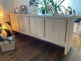 Sideboard aus Massivholz
