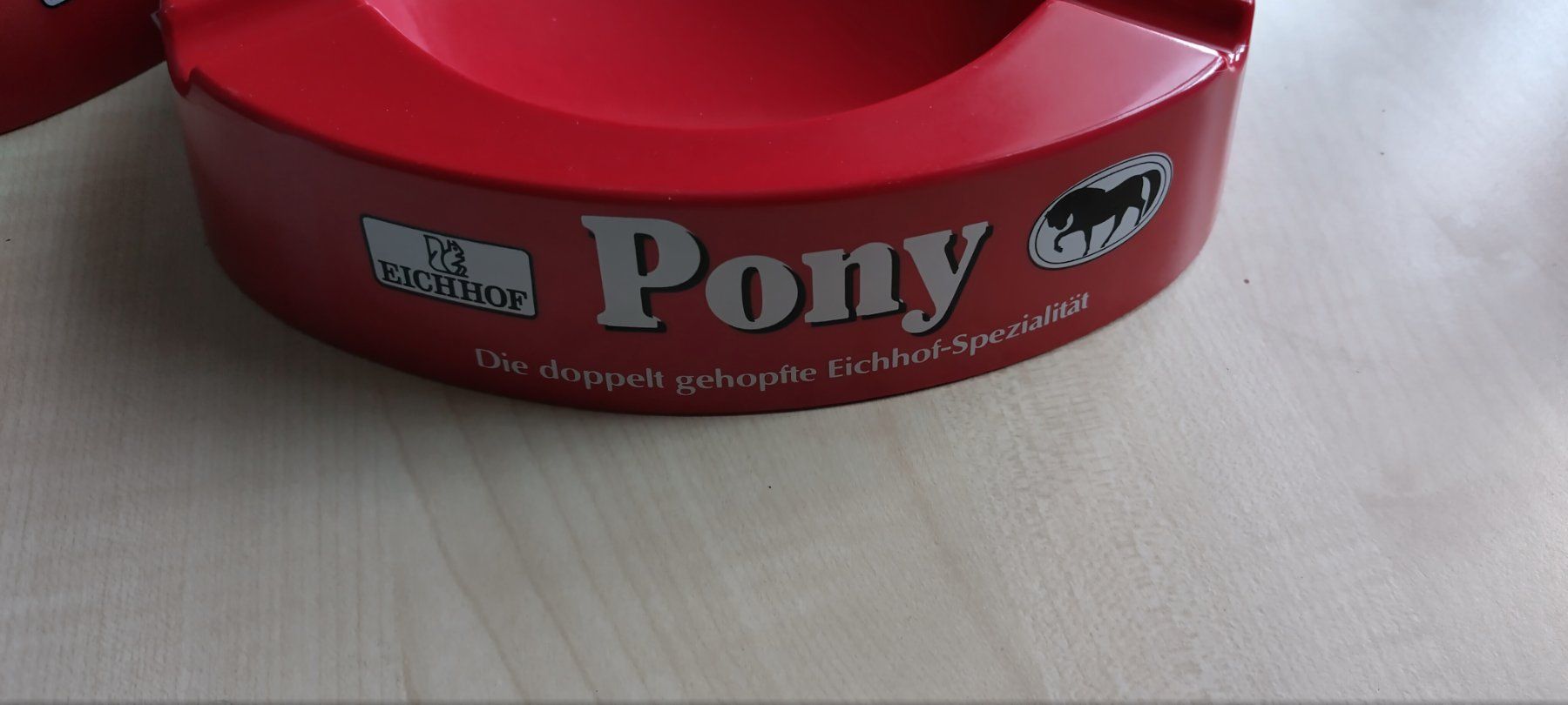 Eichhof Portacenere: Aschenbecher, Eichhof Poni 3stk. neu – Nuovo (secondo la descrizione) da Rothrist venduto da Sheriff94 1