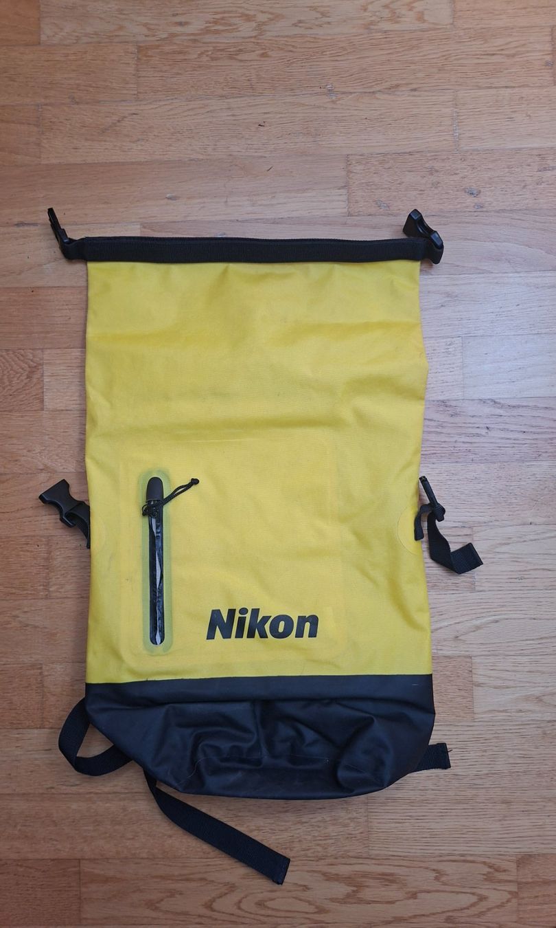 Nikon Sacs à dos: Dry Bag – D'occasion à bern par Tobii03