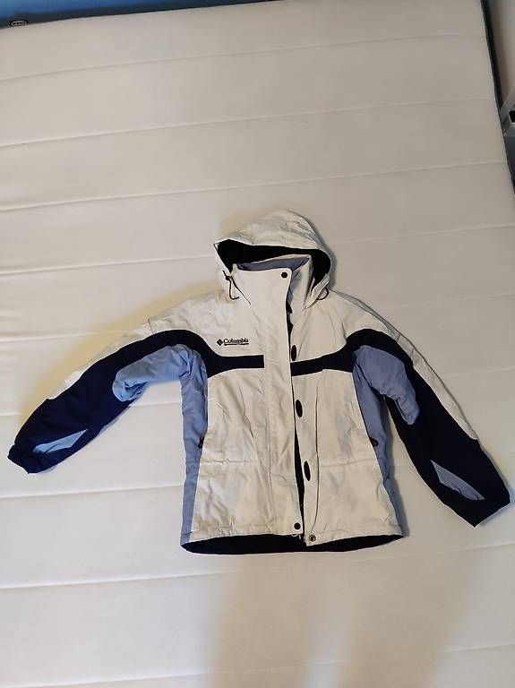 Columbia Giacche: Winterjacke Columbia Damen – Usato da Guggisberg venduto da ele_k7vb