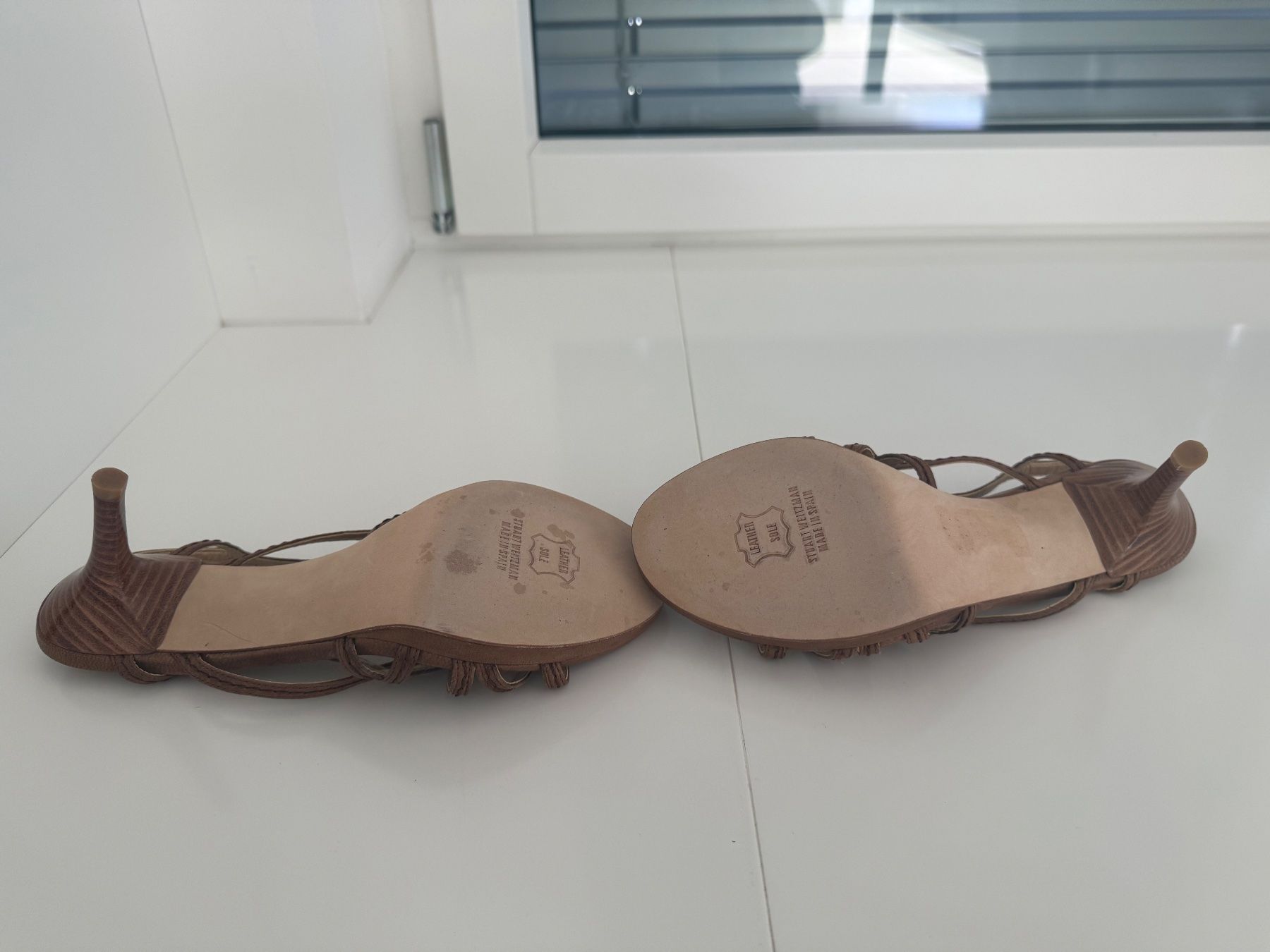 Stuart Weitzman Scarpe da donna: Stuart Weitzman Sandaletten Gr.38 – Nuovo (secondo la descrizione) da Balzers venduto da Lissi57 4