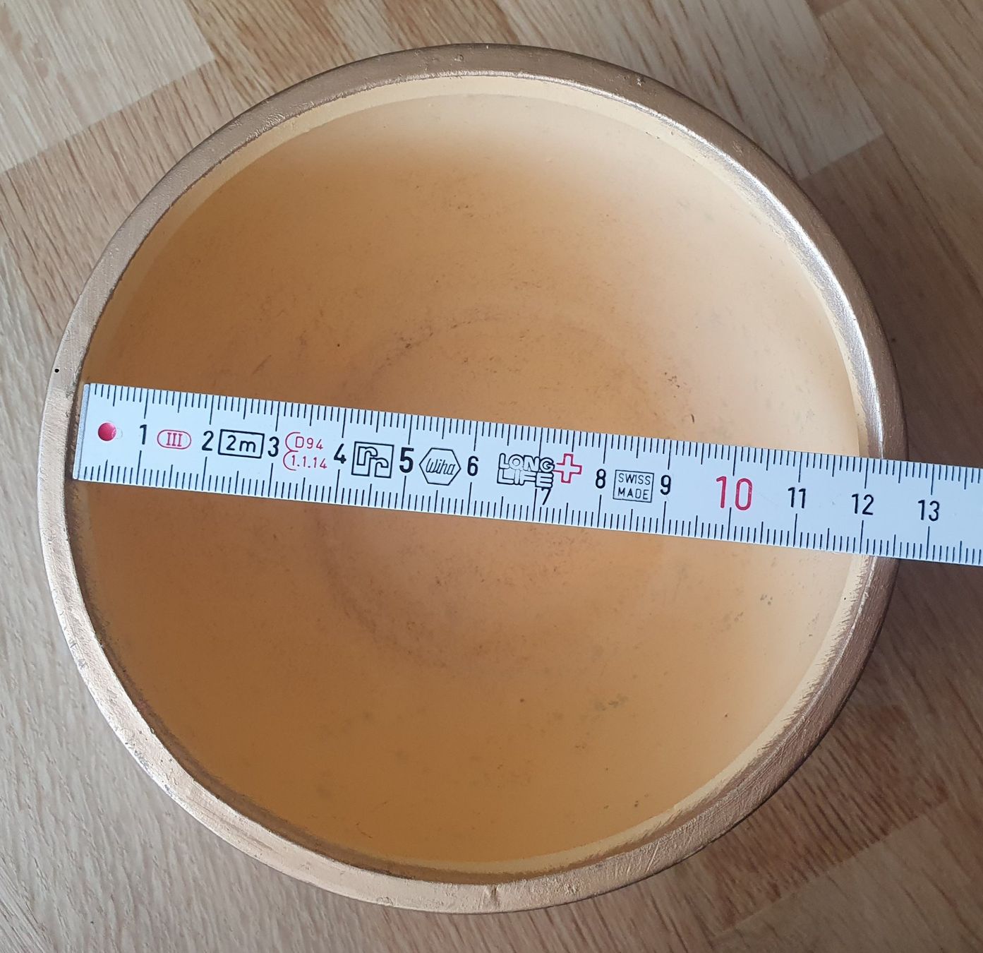 Blumentöpfe: Petit cache-pot doré – Gebraucht aus Court von Jovi2 6